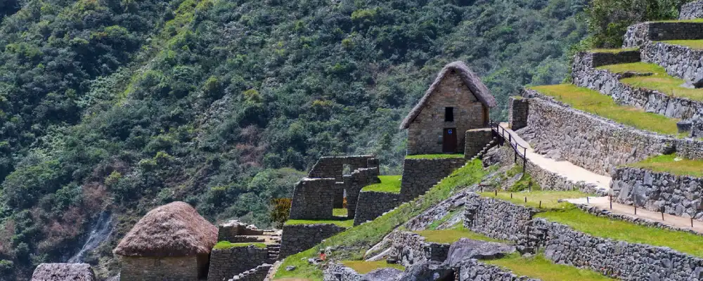 Huchuy Qosqo on Foot: A Tale of Adventure and Discovery