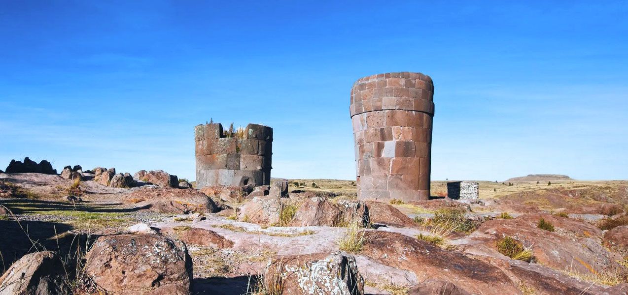 Chullpas of Sillustani in Puno. The Enigmatic Beauty.