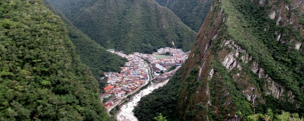 Aguas Calientes: Gateway to the Wonders of Machu Picchu