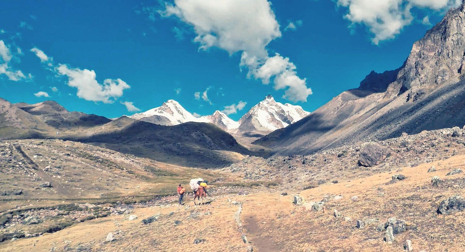 Making the Most of the Rainy Season on the Ausangate Trek: Essential Tips for Hikers